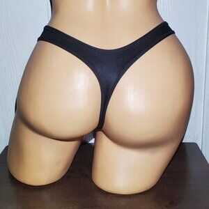 Victoria's Secret Thong Panties. New with Tags Size Small.